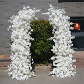 White Floral Wedding Arch Ideas: Create a Romantic and Elegant Wedding Backdrop